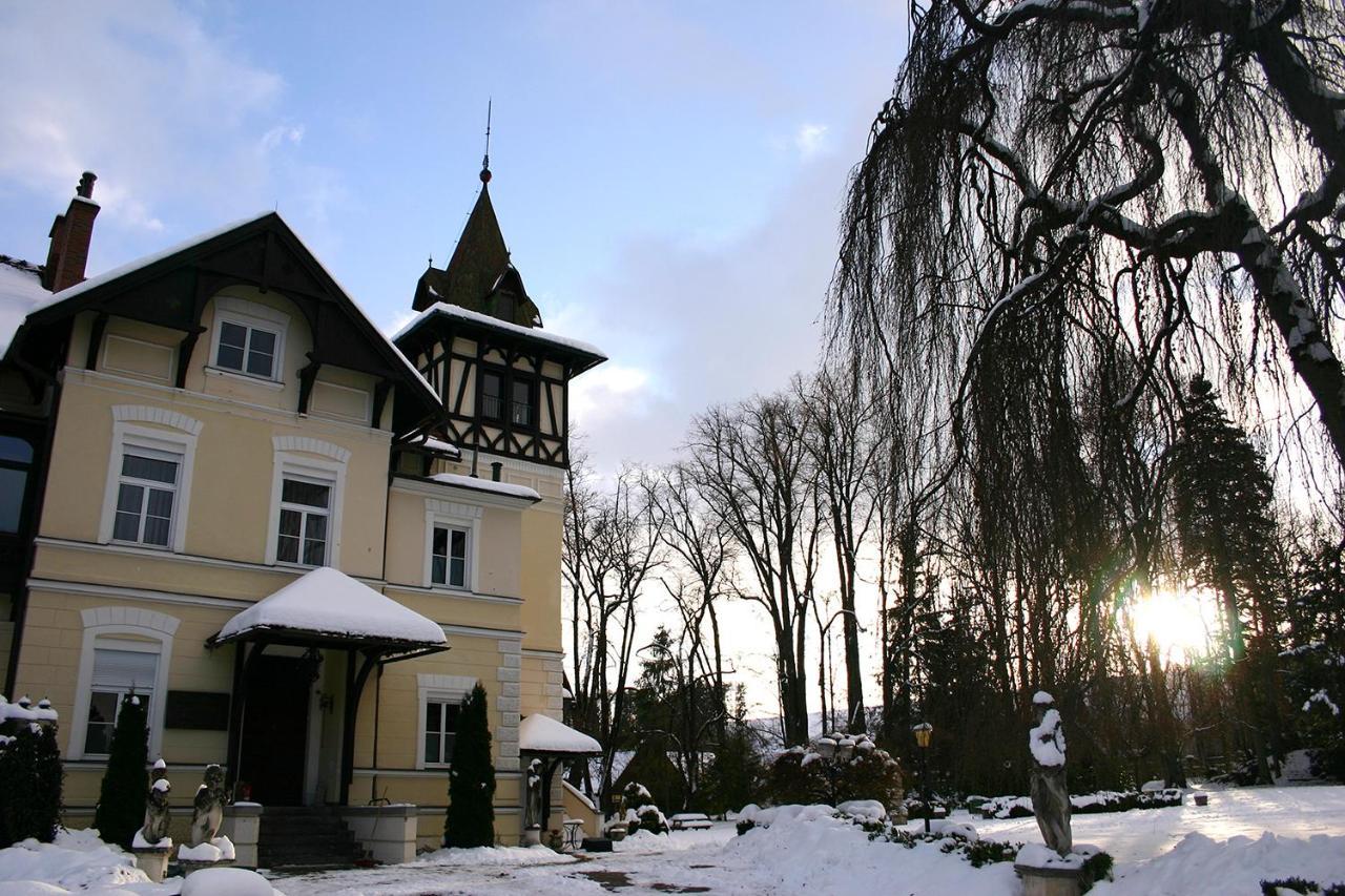 Gloegglhof Bed & Breakfast Trofaiach Exterior photo